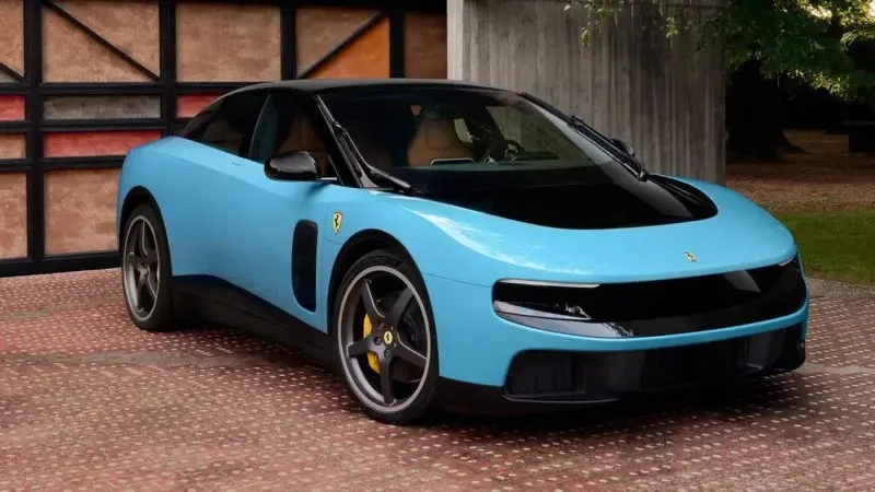 Ferrari não vai 'obrigar' clientes a comprar modelo elétrico Luce para ter acesso a carros especiais