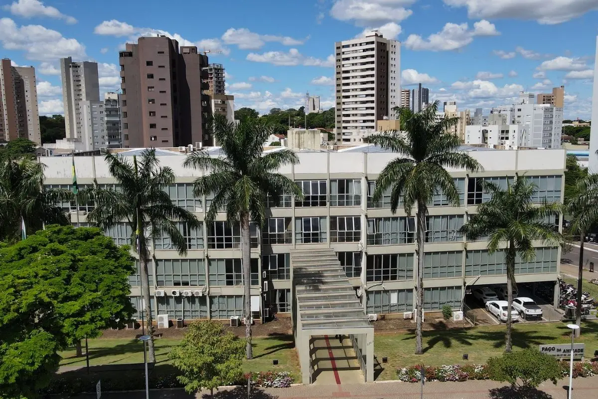 Prefeitura do Paraná é condenada após Justiça entender que houve falha em tratamento de paciente que morreu com Covid-19