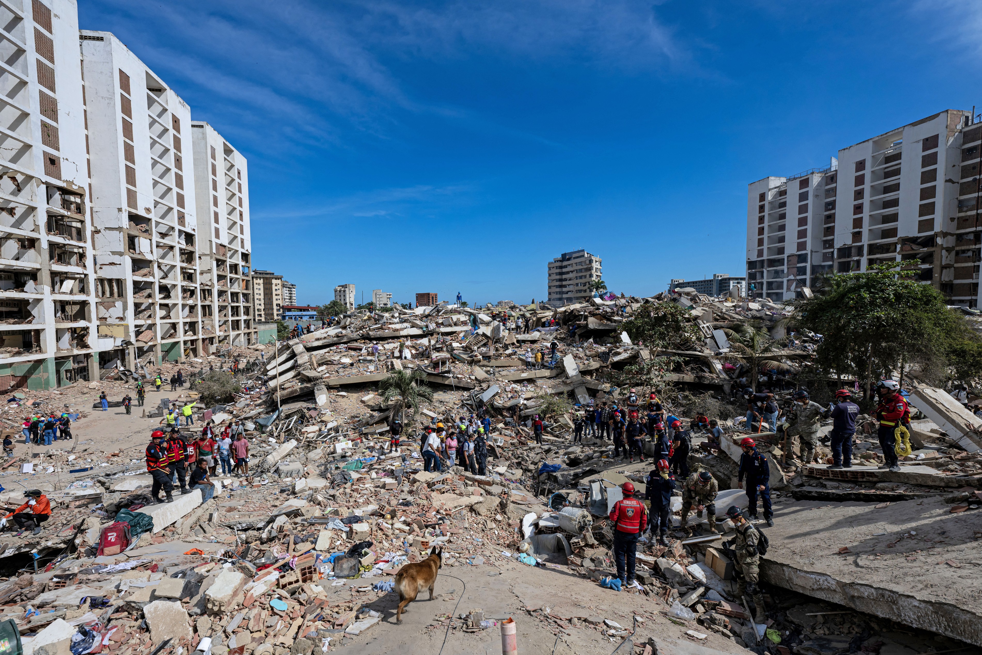 Terremotos na Venezuela: equipes correm contra o tempo para encontrar sobreviventes no 5º dia de buscas
