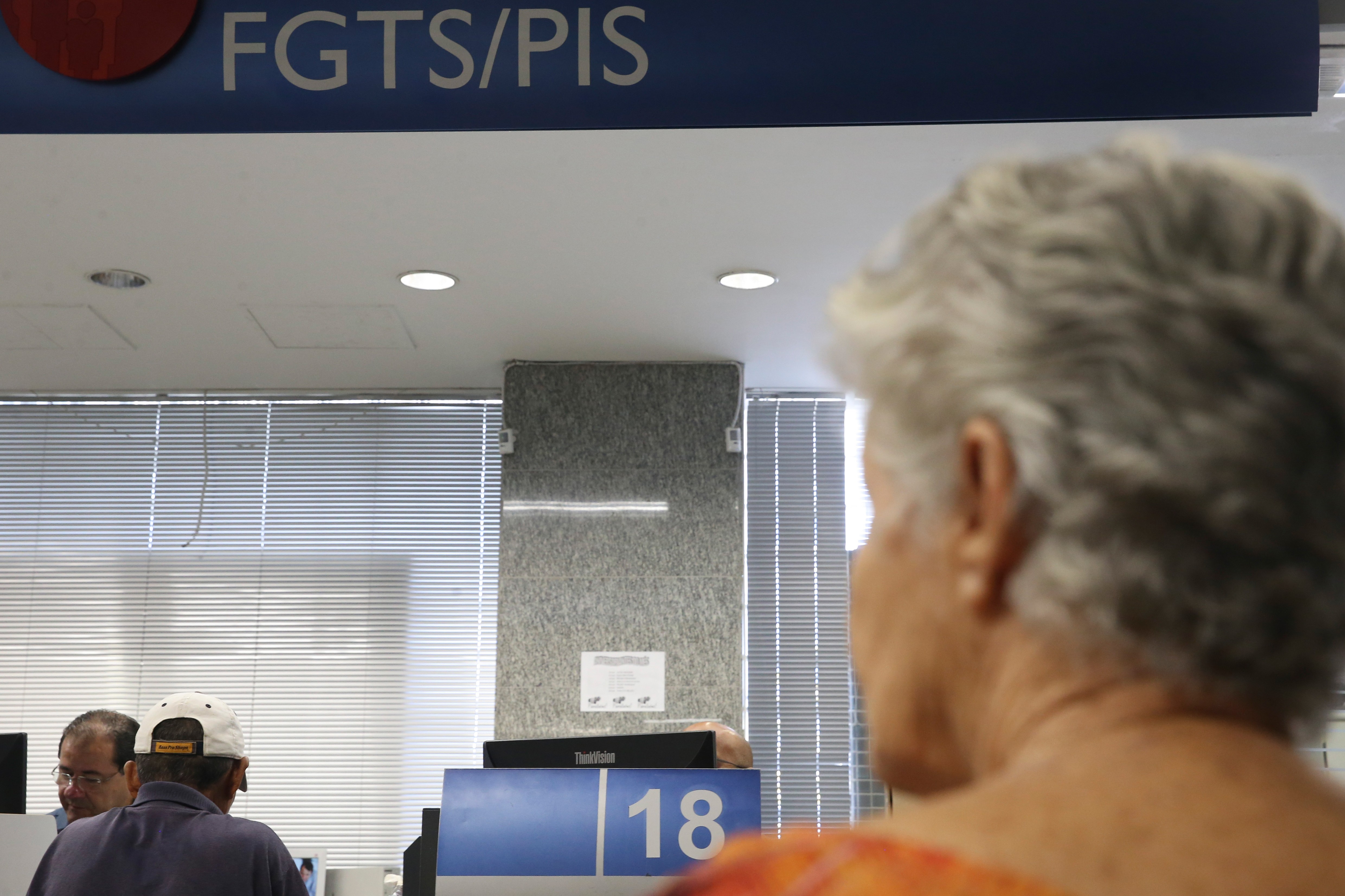 Dinheiro esquecido do PIS/Pasep: prazo para entrar no próximo lote termina nesta terça-feira